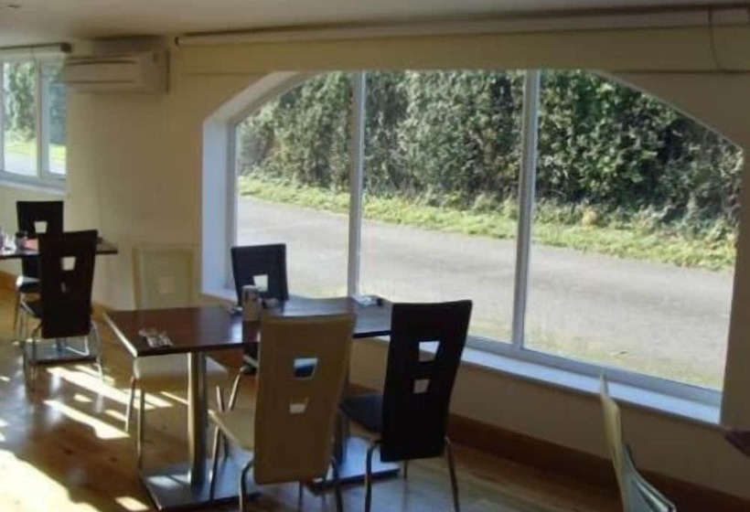 ホテル Milton Keynes