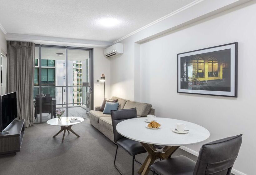 בית מלון כפרי Oaks Brisbane On Margaret Suites