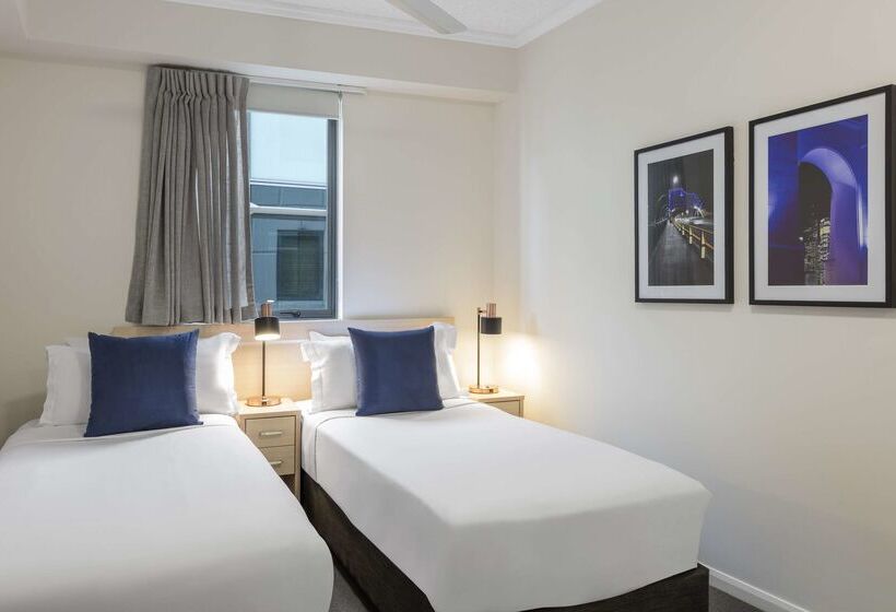 בית מלון כפרי Oaks Brisbane On Margaret Suites