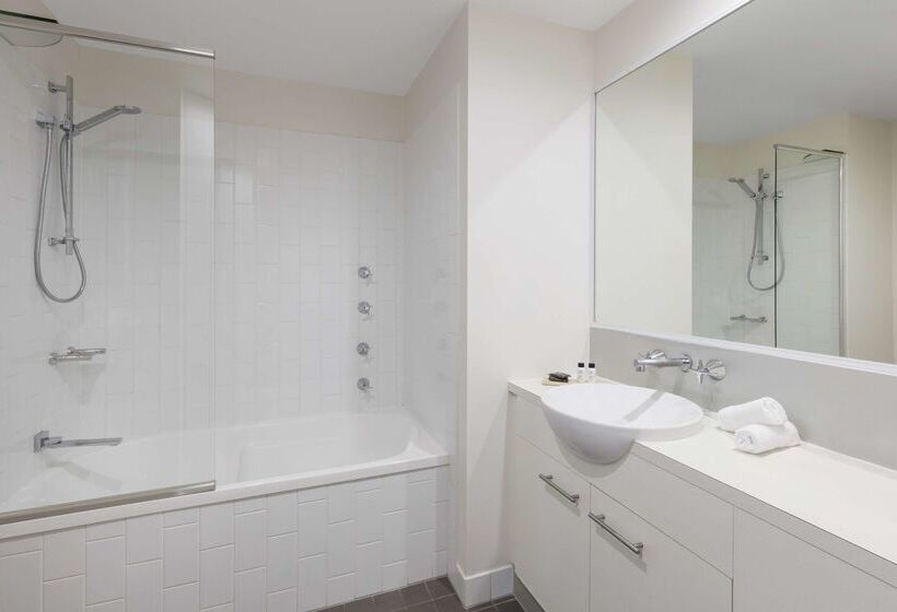 בית מלון כפרי Oaks Brisbane On Margaret Suites