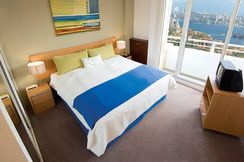 Отель Park Regis Concierge Apartments