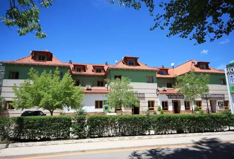 ホテル Rural Montana De Cazorla