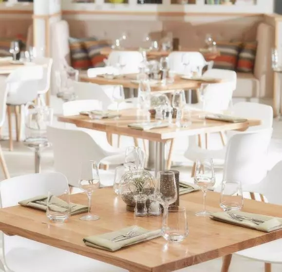 ホテル Swinton Park