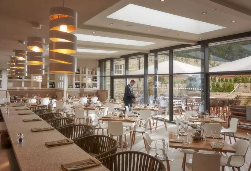 ホテル Swinton Park