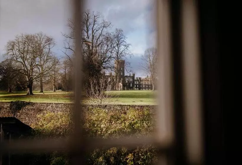 ホテル Swinton Park