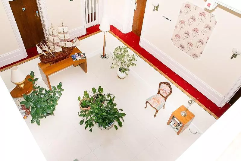 ホテル The Cumberland