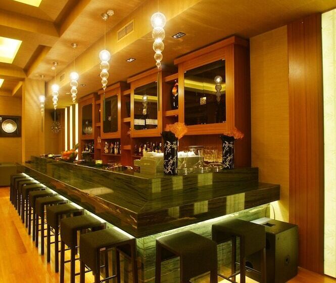 فندق Theoxenia House