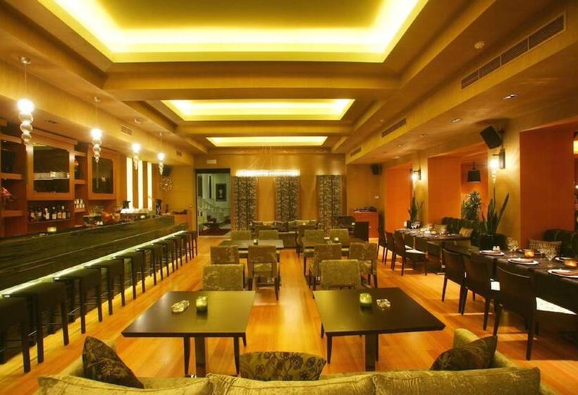 فندق Theoxenia House