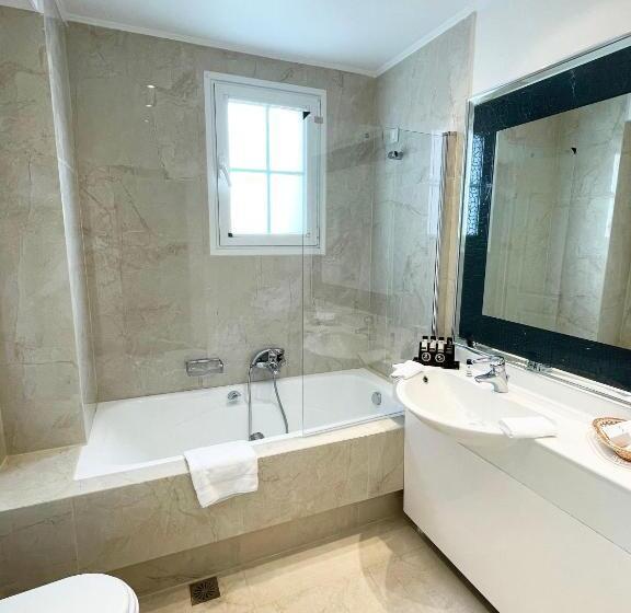 فندق Theoxenia House