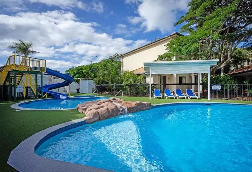 Отель Turtle Beach Resort