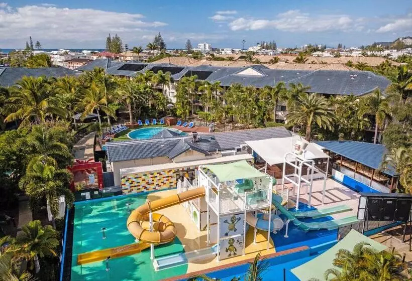 Отель Turtle Beach Resort