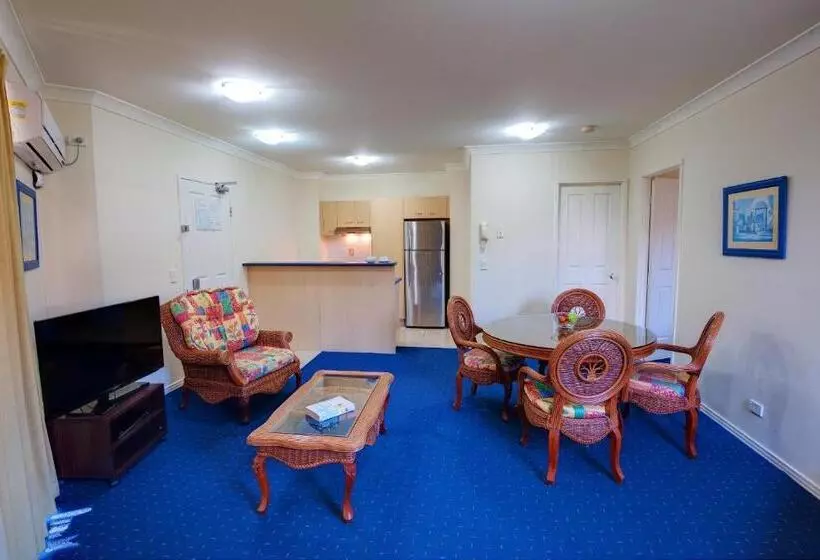 Отель Turtle Beach Resort