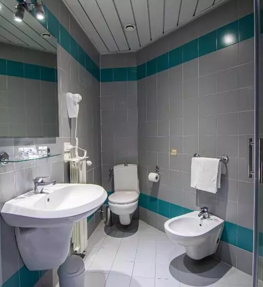 Отель Tuscany Inn