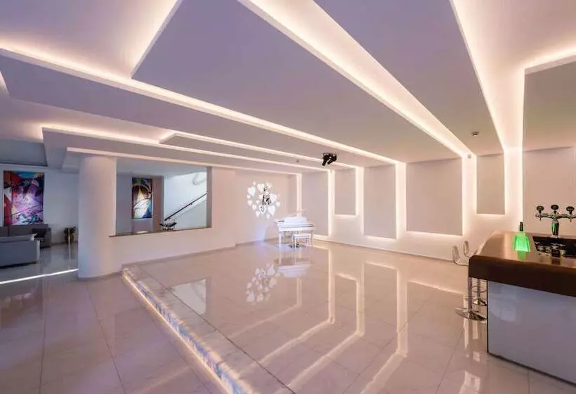 Mediterranean Beach Resort