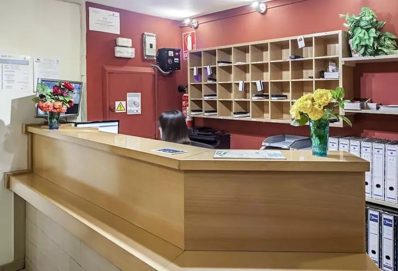 Hostal Inter Puerta del Sol