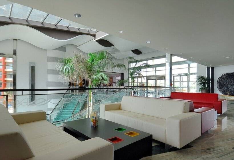 Elba Carlota Beach & Golf Resort