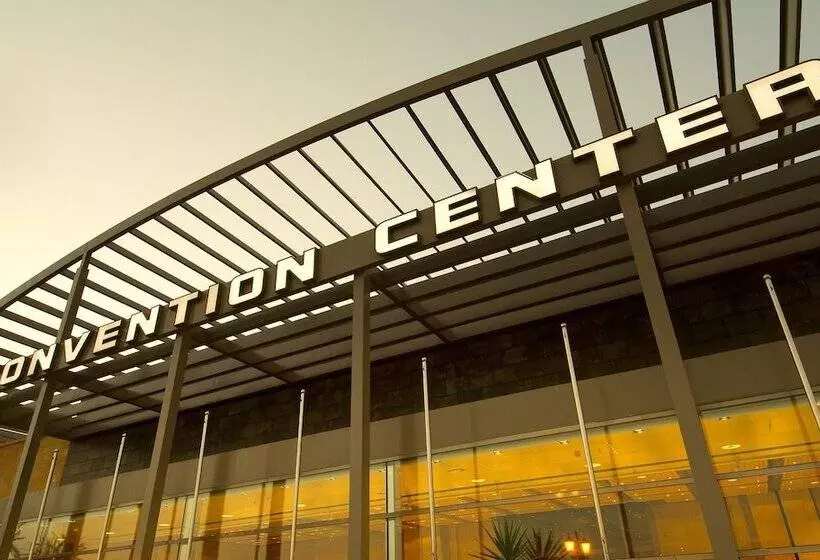 Elba Carlota Beach & Golf Resort