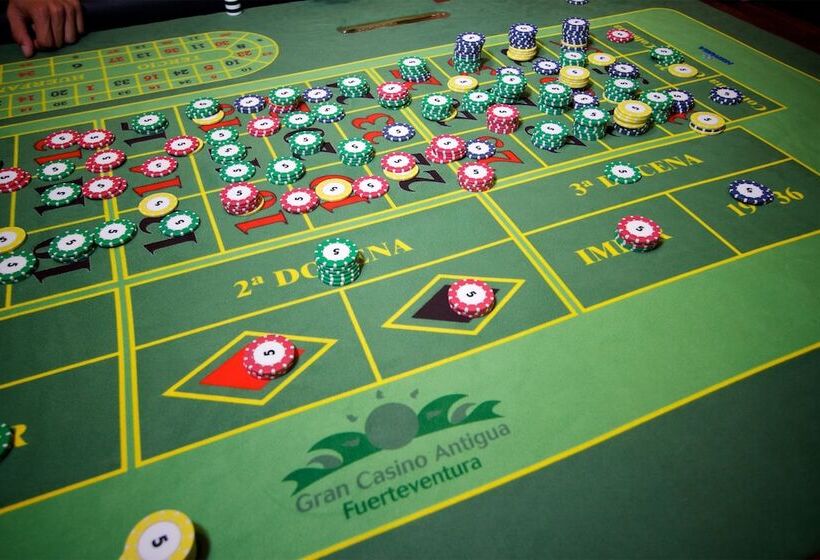 Elba Carlota Beach & Golf Resort