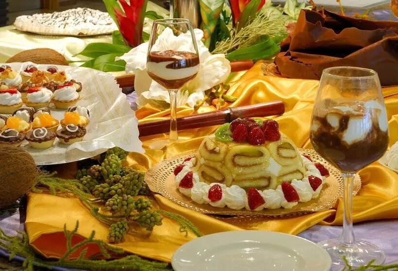 Elba Carlota Beach & Golf Resort