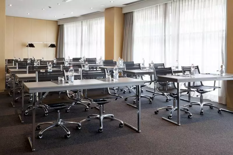 Ac Hotel Firenze By Marriott