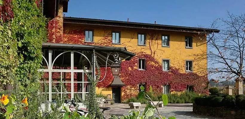 호텔 Albergo L Ostelliere   Villa Sparina Resort