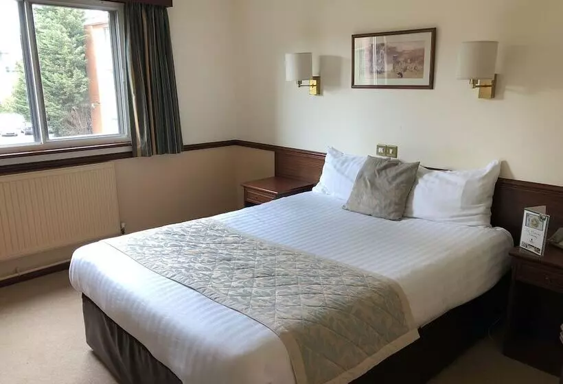 Arden Hotel And Leisure Club