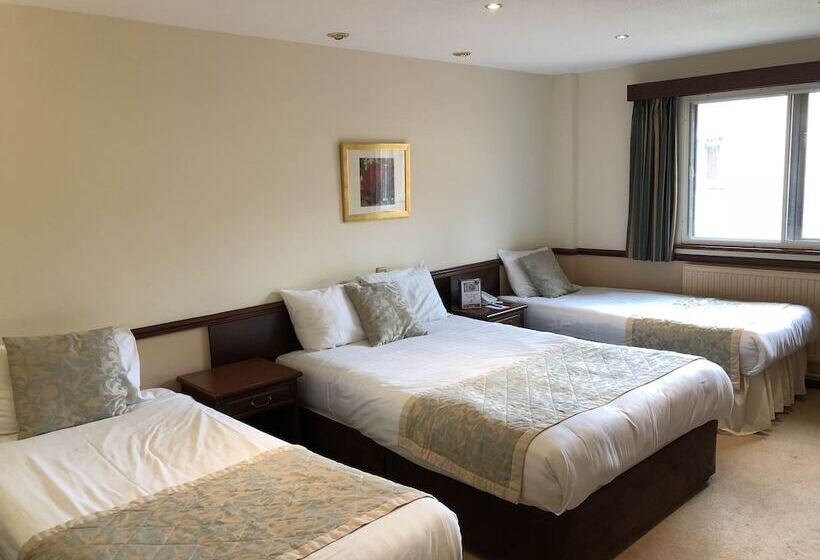 Arden Hotel And Leisure Club