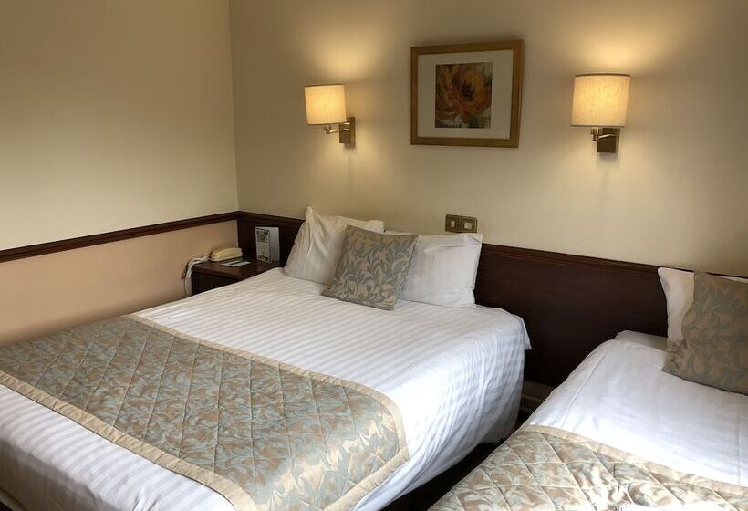 Arden Hotel And Leisure Club