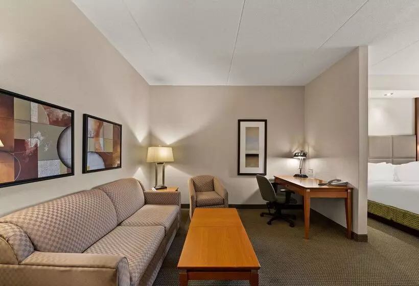 בית מלון כפרי Best Western Plus Orangeville Inn & Suites