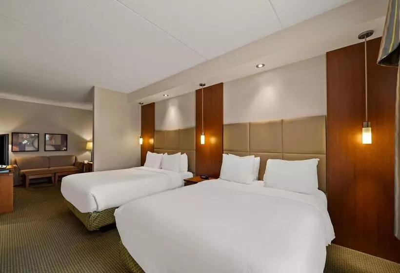 בית מלון כפרי Best Western Plus Orangeville Inn & Suites