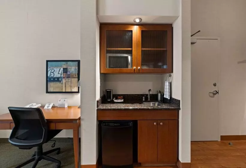 בית מלון כפרי Best Western Plus Orangeville Inn & Suites