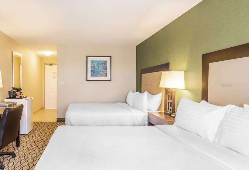 Clarion Hotel & Conference Centre