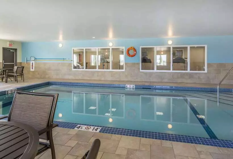 Clarion Hotel & Conference Centre