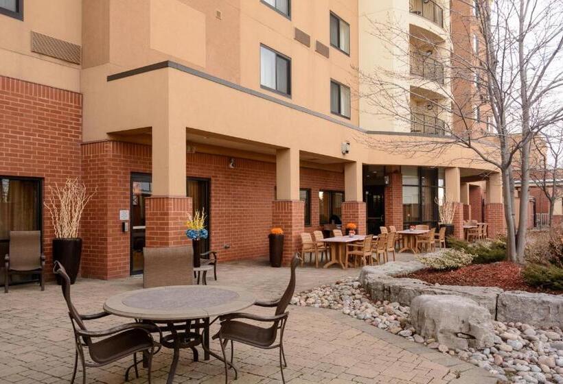 Hotel Courtyard By Marriott Toronto Brampton