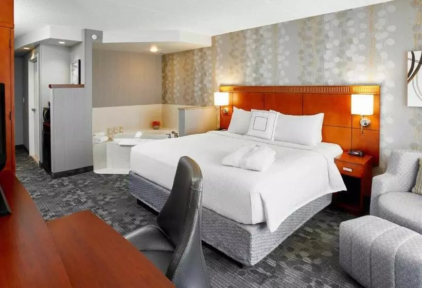 호텔 Courtyard By Marriott Toronto Brampton
