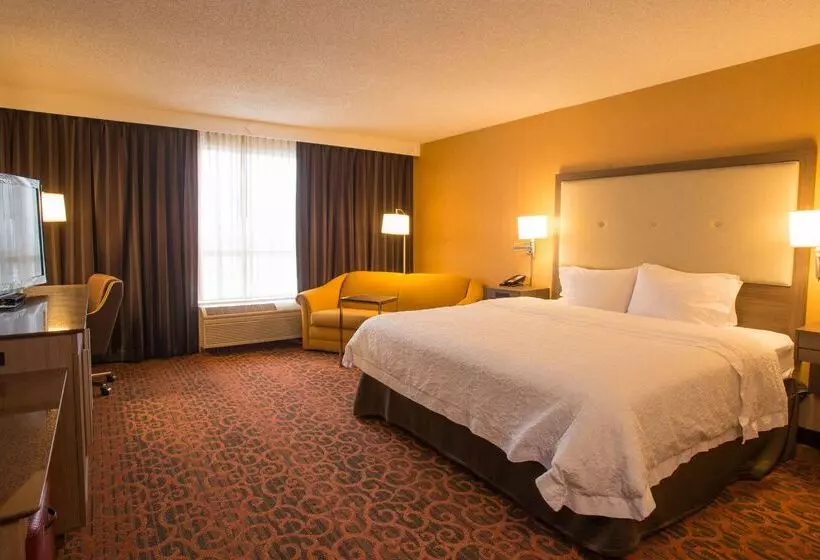 בית מלון כפרי Hampton Inn By Hilton Toronto Mississauga West