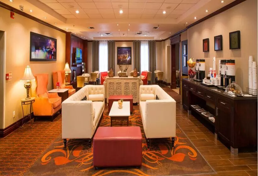 בית מלון כפרי Hampton Inn By Hilton Toronto Mississauga West