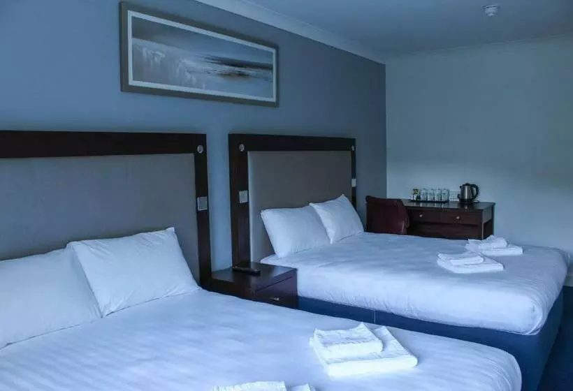 Отель Heathrow Lodge