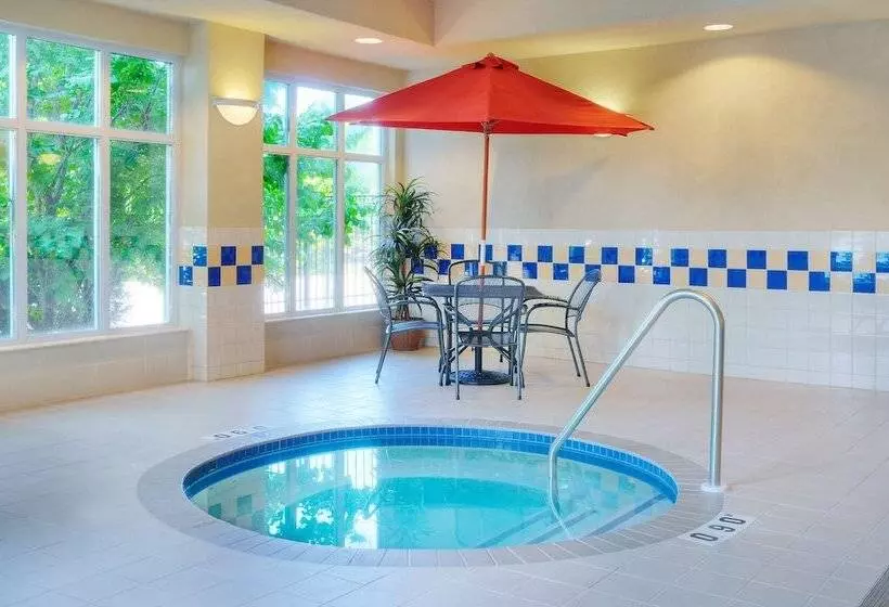 호텔 Hilton Garden Inn Toronto/burlington