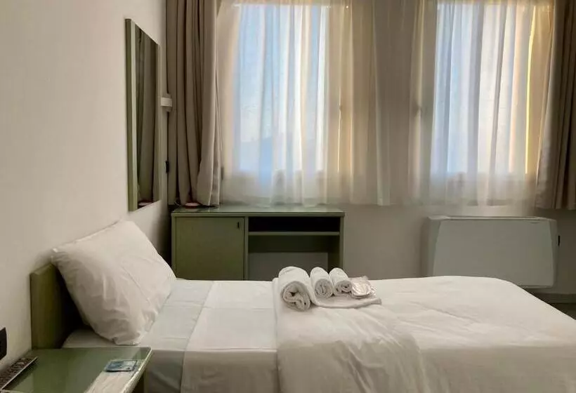 בית מלון כפרי Primo