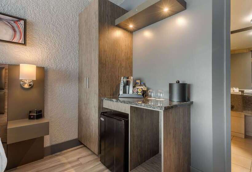 Quartier, Ascend Hotel Collection