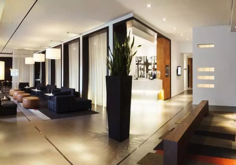 Quartier, Ascend Hotel Collection