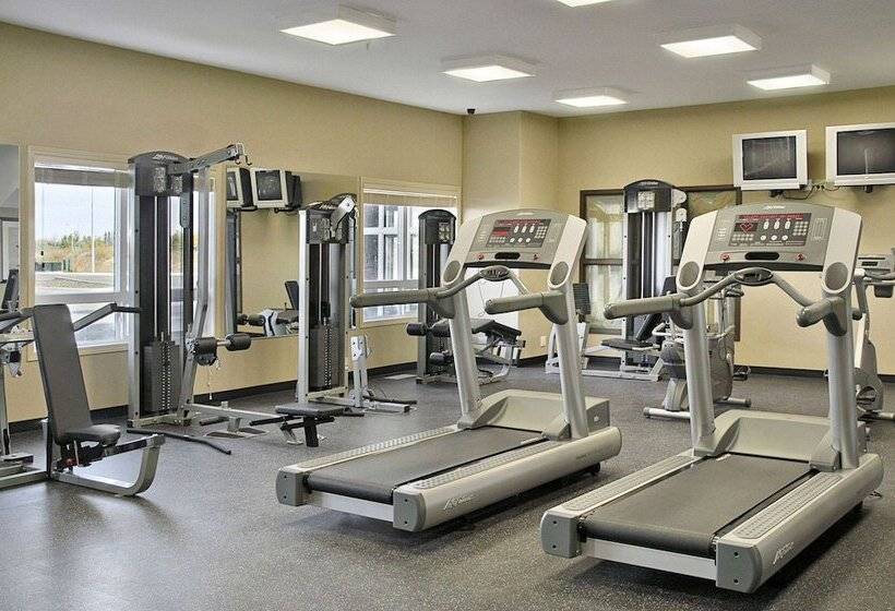 ホテル Ramada By Wyndham Stettler