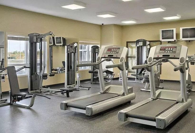 호텔 Ramada By Wyndham Stettler