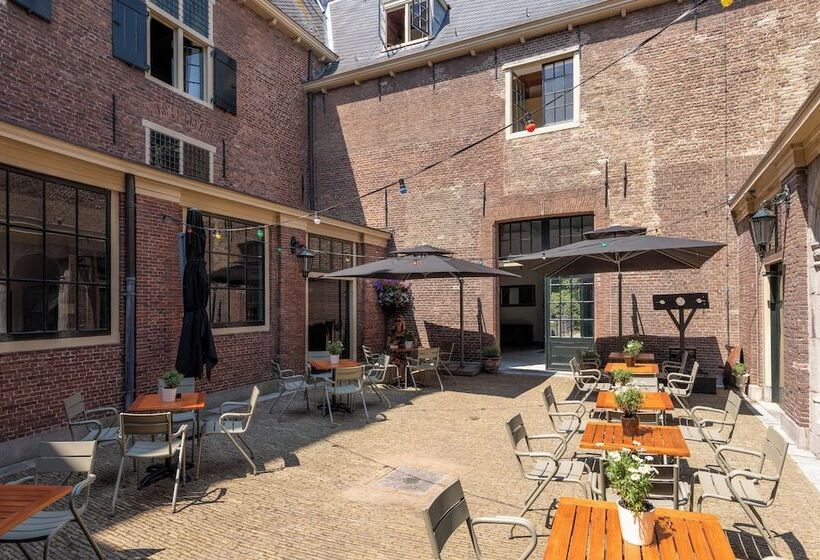 فندق Stayokay Hostel Heemskerk