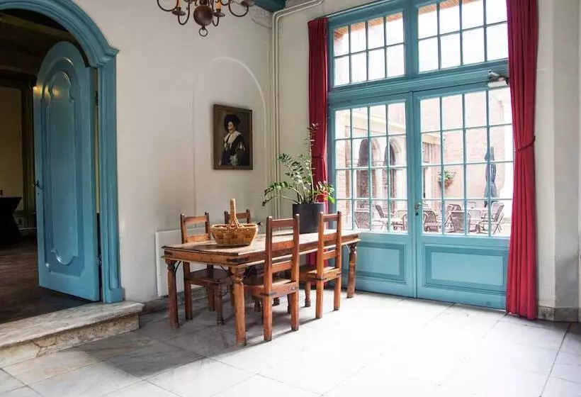 Отель Stayokay Hostel Heemskerk