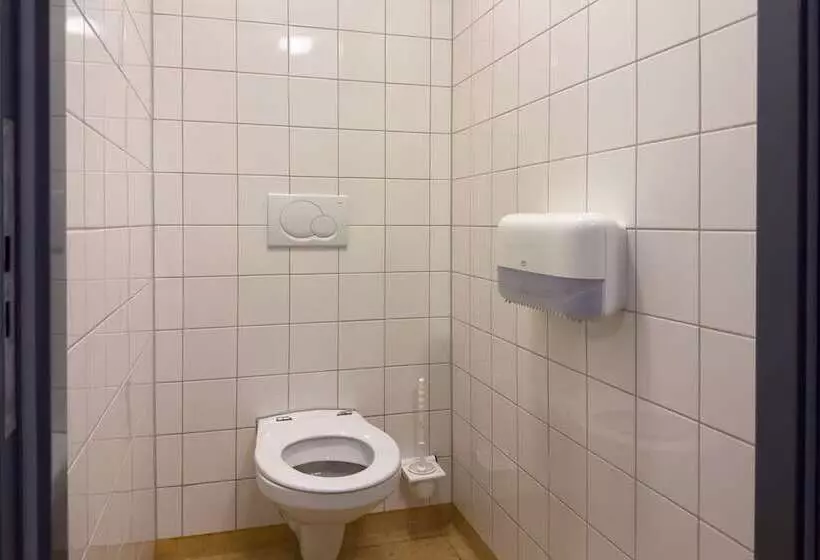 Отель Stayokay Hostel Heemskerk