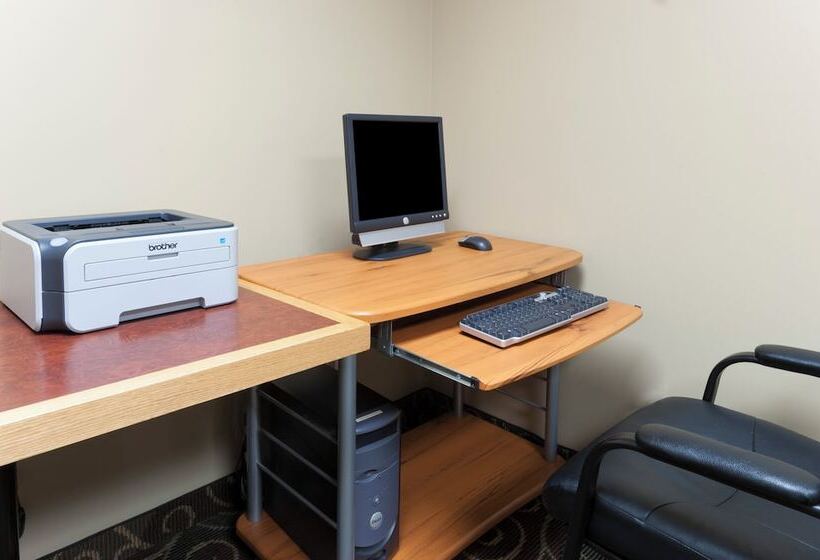 Szálloda Super 8 By Wyndham Fort Saskatchewan