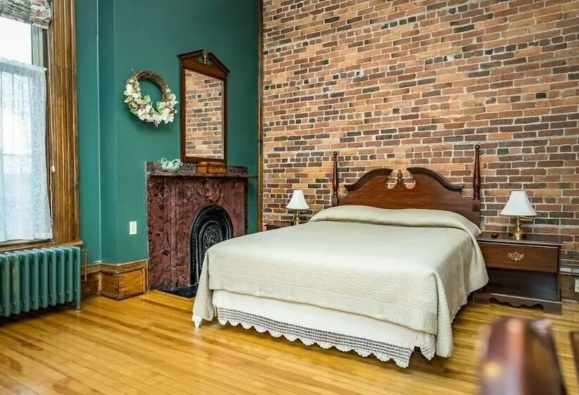 Szálloda The Customs House Inn