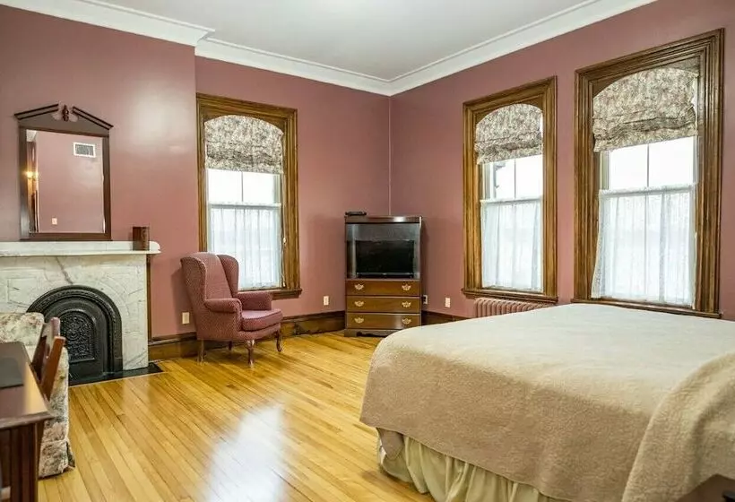 Szálloda The Customs House Inn